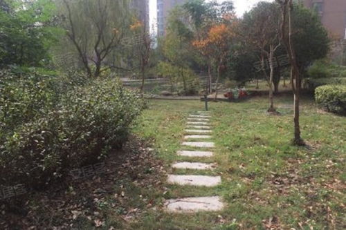 中海云麓里綜合評(píng)測(cè) 項(xiàng)目亮點(diǎn)、不足與周邊市場(chǎng)觀察